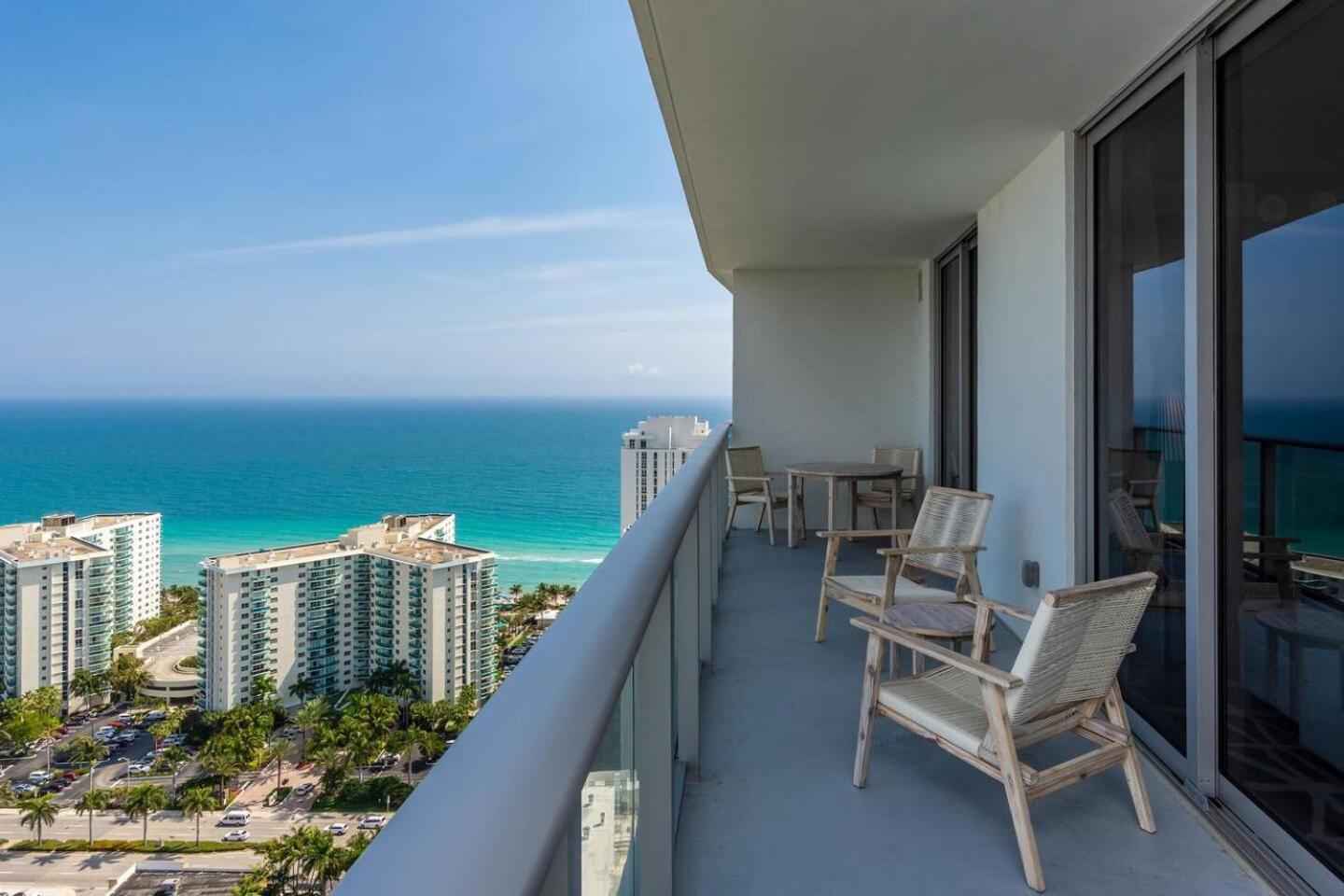 Amazing Apartments At H Beach House Hollywood Exterior foto